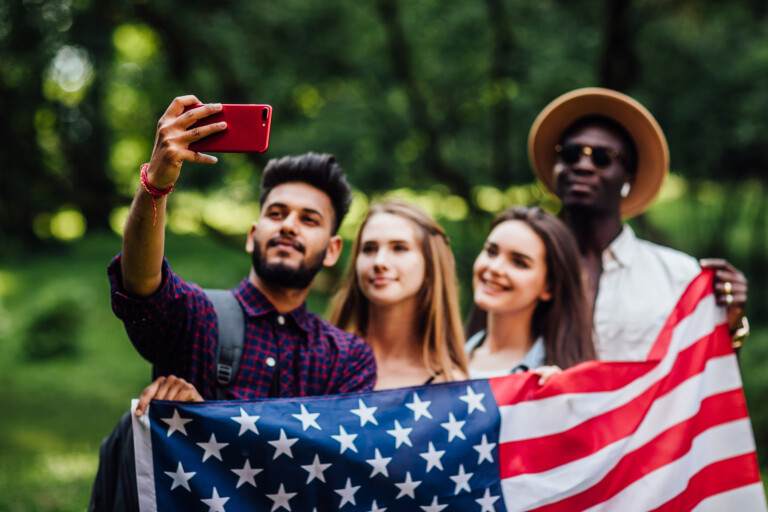 8 SURE WAYS TO WIN A SCHOLARSHIP AND MIGRATE TO THE USA