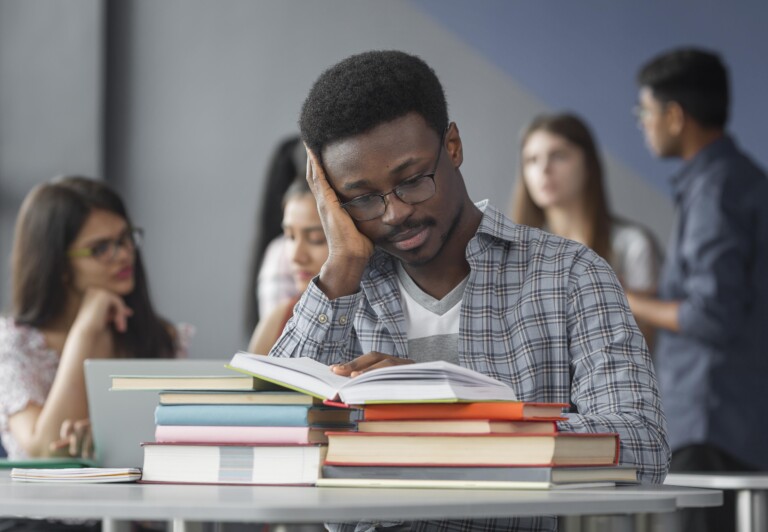 BEST UNIVERSITY OF STIRLING UNDERGRADUATE SCHOLARSHIPS 2023-2024